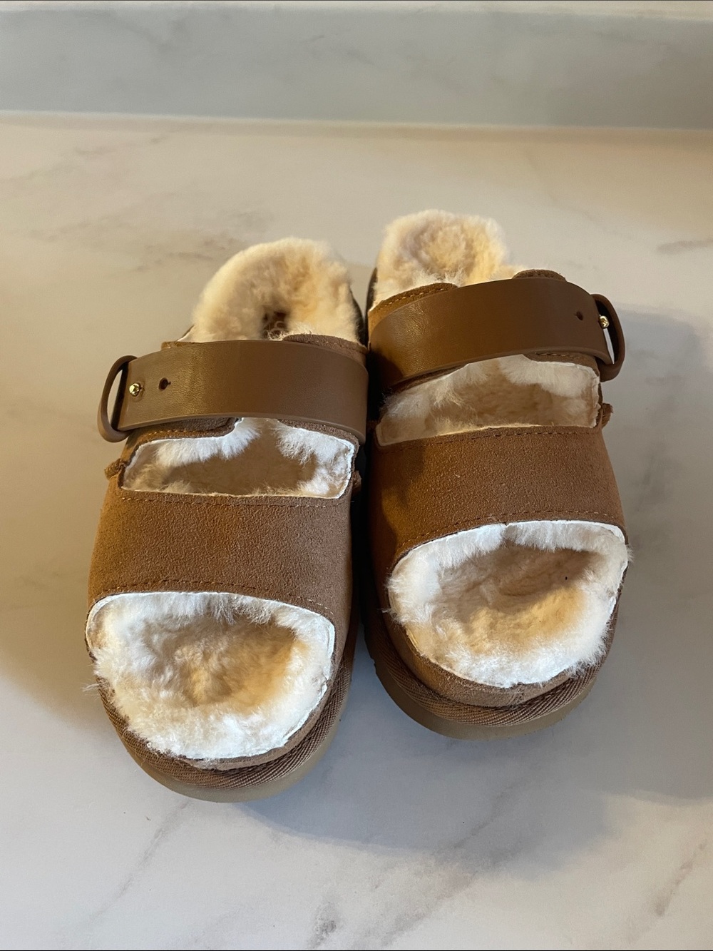 UGG Greenport Strap Slide Women’s Size 5